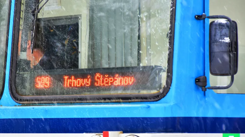 Linka S99 bude místo Trhového Štěpánova jezdit jen do Vlašimi