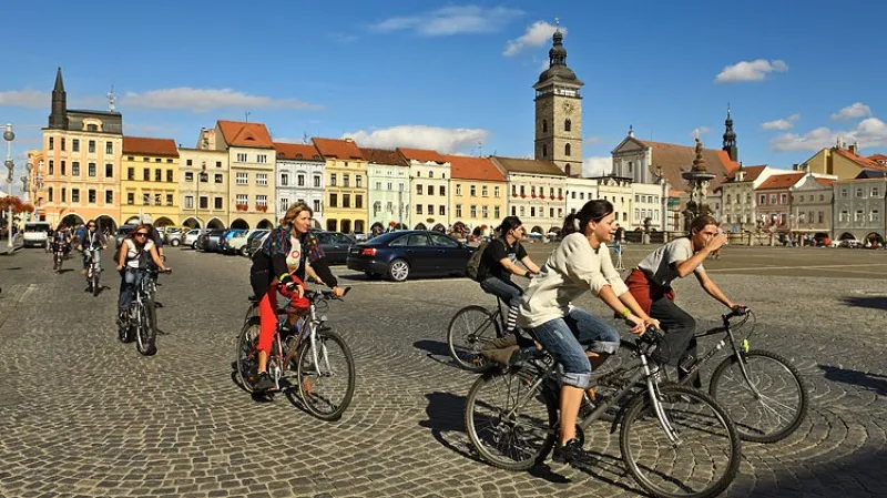Cyklojízda \"s Ekofilmem kolem světa\"