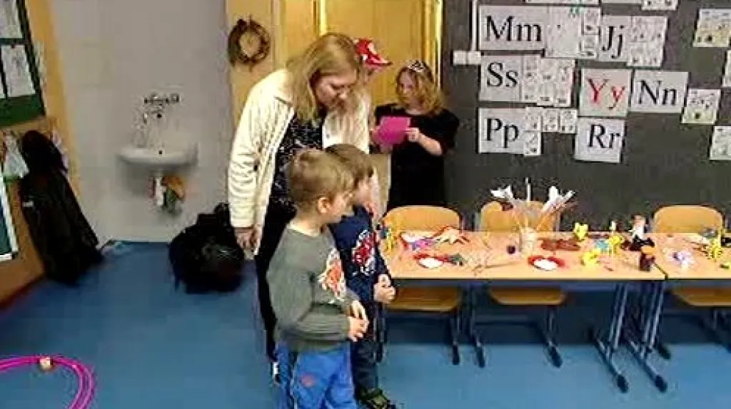 Děti u zápisu
