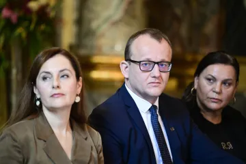 Česko poskytne Ukrajincům mobilní Archu pro záchranu vzácných knih