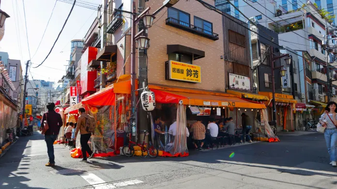 Hoppy street je slavná ulice kousek od centra Asakusy, která je známá hlavně svým nočním životem. Je lemována japonskými hospodami, kde se pije od rána do večera