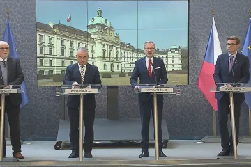 Vláda má v rukou zvýšení minimální mzdy. Podle odborů by měla vzrůst ještě letos