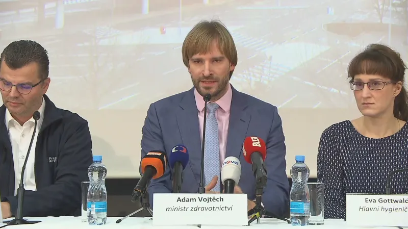Brífink k opatřením v Česku v souvislosti se šířením koronaviru