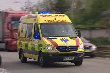 Záchranáři jeli k vážné nehodě zbytečně. Žádná se nestala, byl to žert