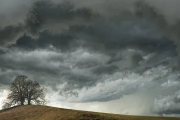 Nikdo neumí říct, jaké počasí je právě teď. Meteorologové se nedívají z okna, využívají nowcasting