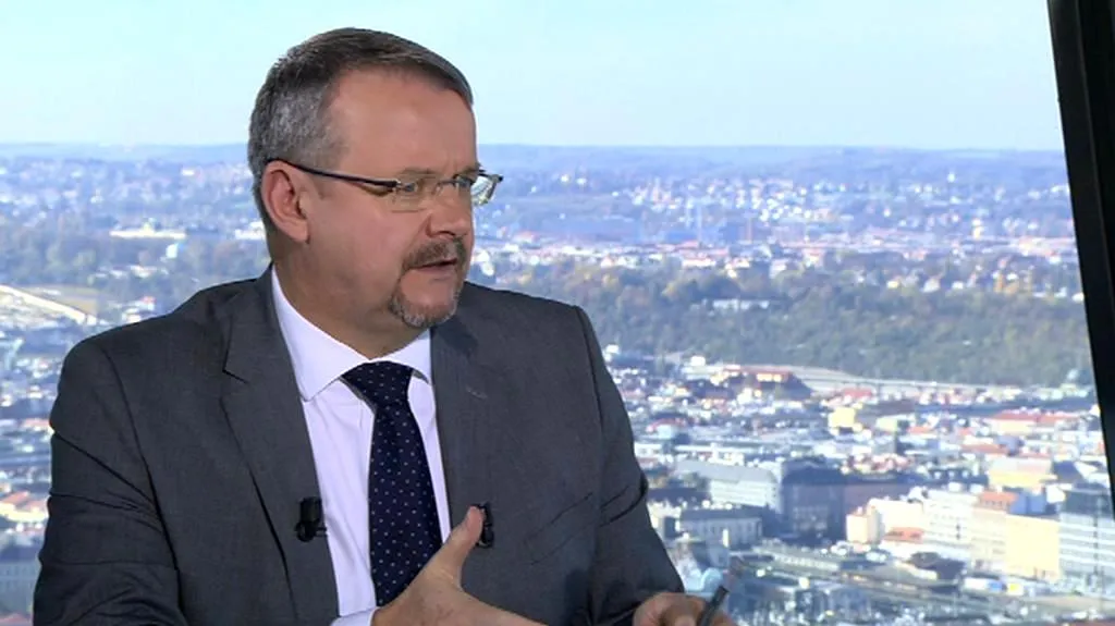 Ministr dopravy Dan Ťok v OVM