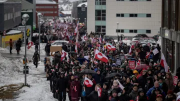 Protest v Grónsku proti snahám Donalda Trumpa získat ostrov (snímek ze 17. ledna)