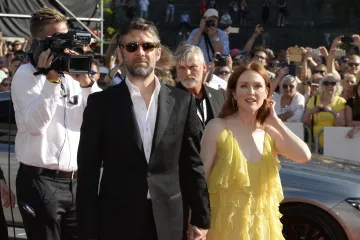 Koho si Vary pozvaly na kobereček? Podívejte se na fotogalerii a video