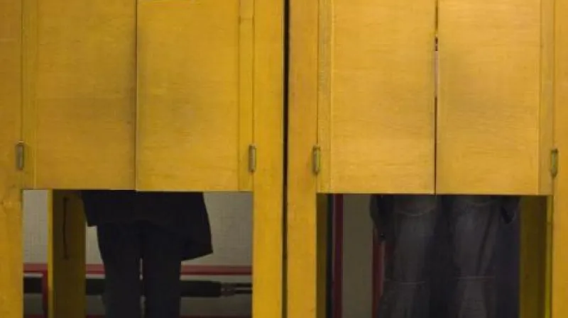 Švýcarské referendum o vyhošťování zločinců