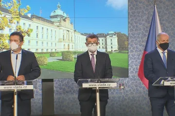 Vláda zavedla nová omezení. „Já nevím, jaké chyby se staly, kde je nějaký zásadní problém,“ řekl Babiš