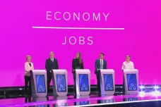 Kandidáti na předsedu Evropské komise debatovali o hospodářství, klimatu i migraci
