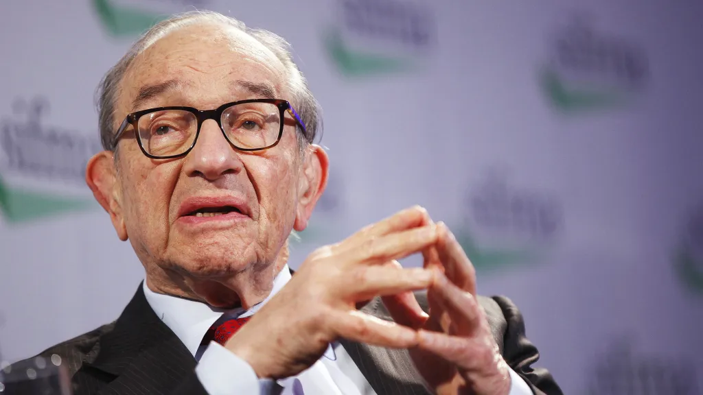 Bývalý šéf Fedu Alan Greenspan na výročním zasedání SIFMA v New Yorku (23. října 2012)