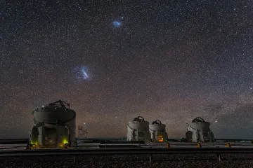 Přejmenujte Magellanova oblaka, vyzývají astronomové. Byl to násilnický kolonizátor, argumentují