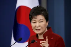 Korejská policie vyslechne prezidentku, její důvěrnici již obvinila