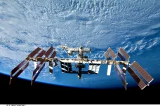 Rusko mění názor, na činnosti ISS se zřejmě bude podílet déle, než tvrdilo