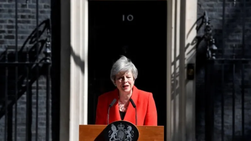 Premiérka Theresa Mayová při projevu, ve kterém oznámila rezignaci Zdroj:  REUTERS/Toby Melville