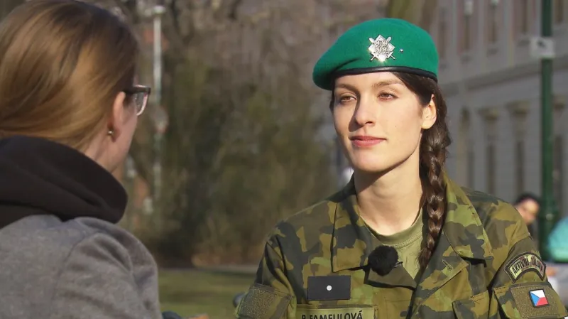 „Chtěla jsem vědět, co dokážu a jestli to dokážu,“ říká členka aktivní zálohy Radka Famfulová