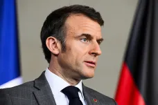 Francouzská armáda možná bude muset vést pozemní operace na Ukrajině, řekl Macron
