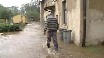 Záplavy