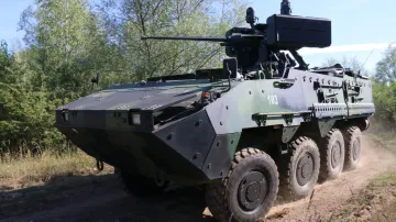 Obrněný transportér Pandur