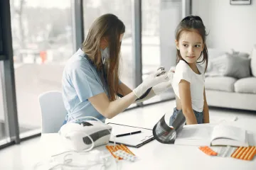 Obecní byt nebo snížený nájem ordinace. Starostové shánějí pediatry