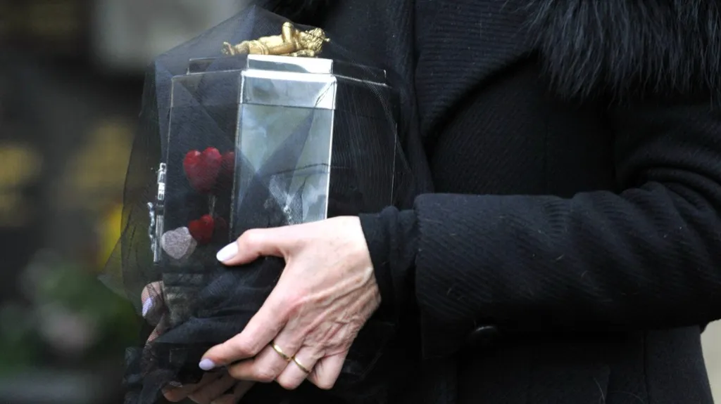 Uložení urny s popelem Václava Havla