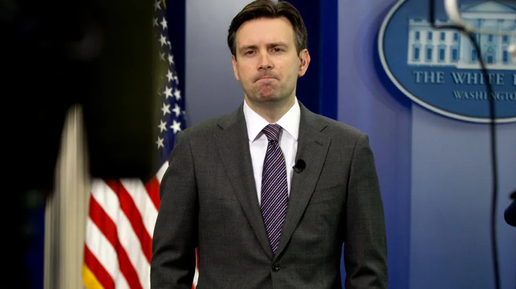 Josh Earnest