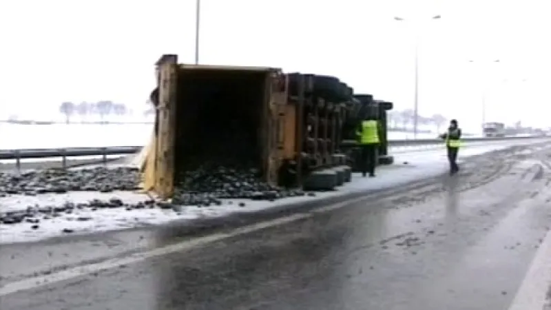 Provoz v Evropě komplikuje sníh