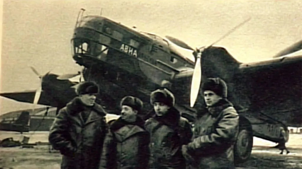 Schmidtova polární výprava