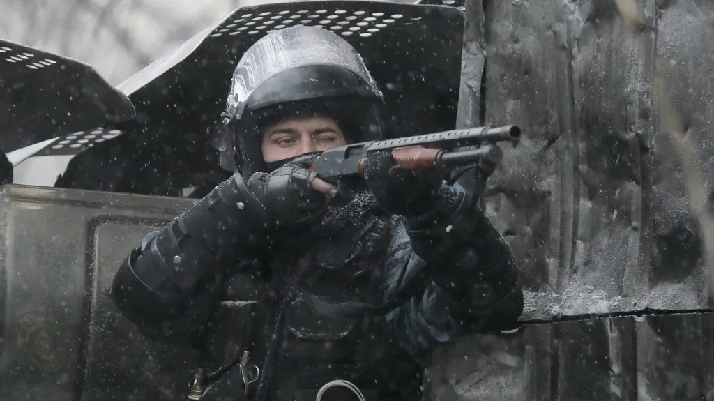 Ukrajinská policie zakročila proti demonstrantům v Kyjevě