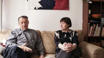 Novinář Petr Uhl s manželkou Annou Šabatovou