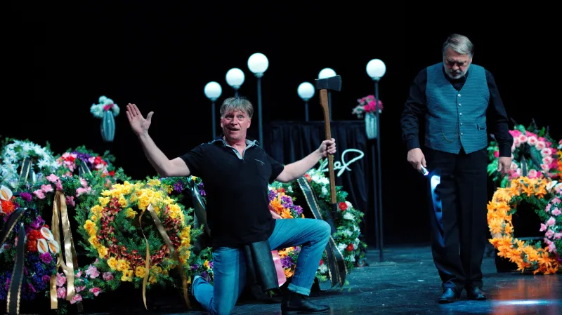 Smrt mu sluší (Švandovo divadlo)