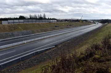 V Porubě ubylo aut. Dokončení Rudné dopravu odklonilo