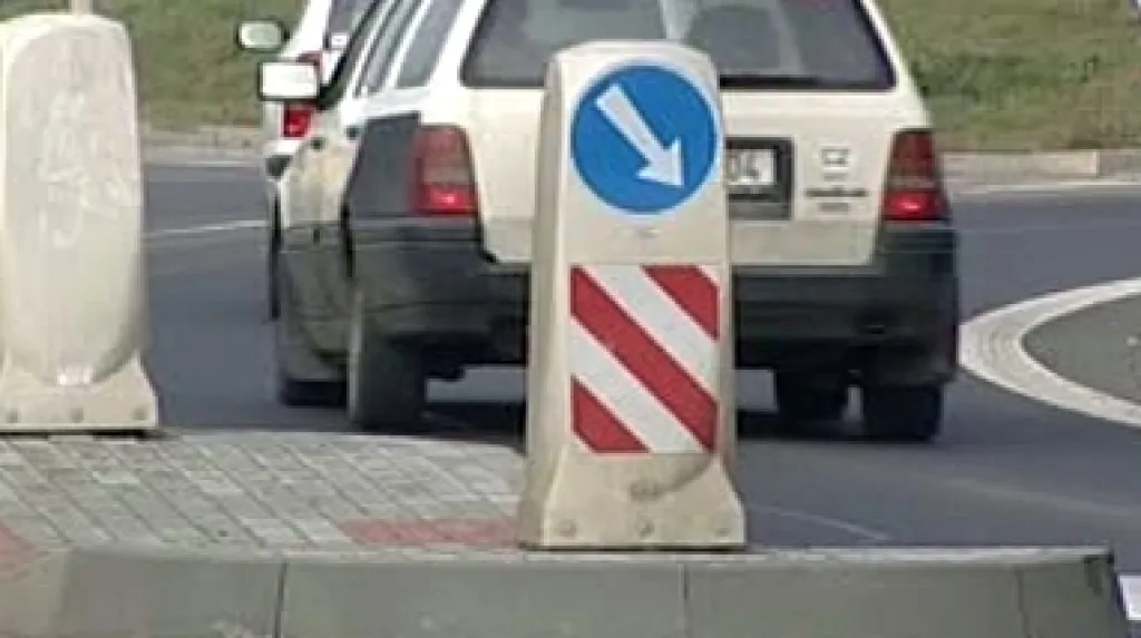 Silniční ostrůvek