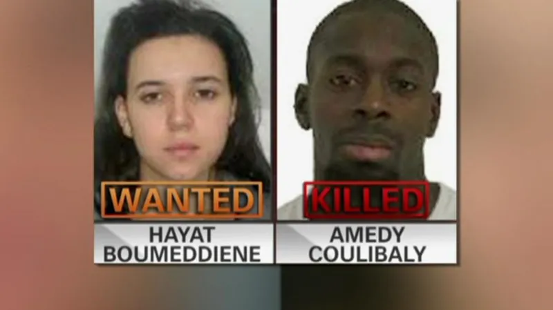 Amédy Coulibaly s hledanou přítelkyní Hayat Boumeddienovou