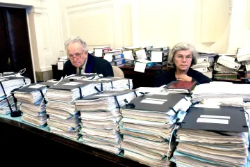 Kauza H-System: Rodiny, které se mají vystěhovat, podají ústavní stížnost v pondělí 13. srpna