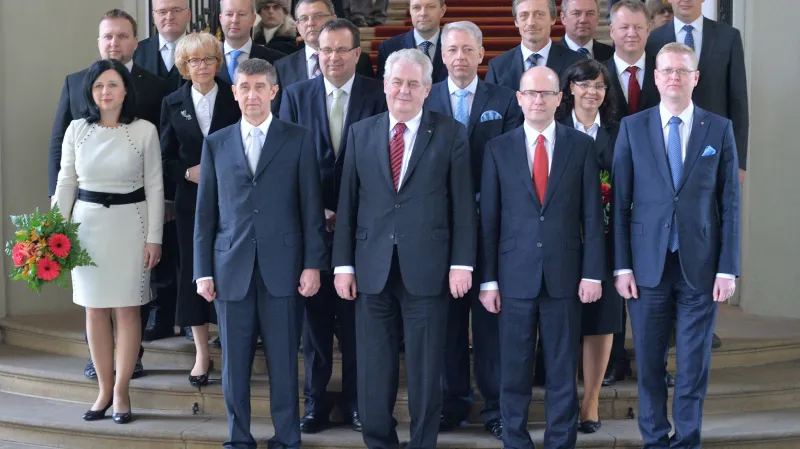 Původní sestava vlády Bohuslava Sobotky jmenovaná 29. ledna 2014