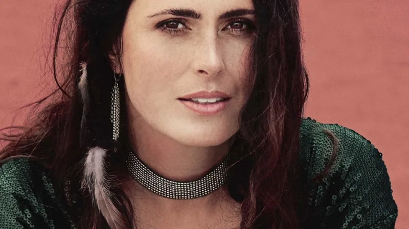 Sharon den Adel