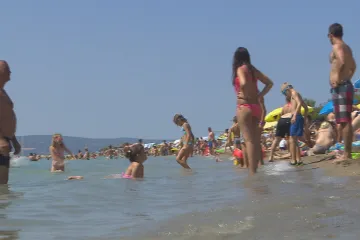 Za hranice vyráží na dovolenou stále více Čechů. Přibývá ale i ubytovaných v tuzemsku
