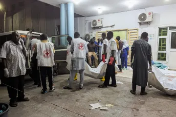 Výbuchy v Nigérii zabily nejméně 23 lidí, policie je vyšetřuje jako bombový útok