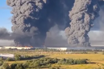 Ukrajina zasáhla ruskou rafinerii a logistická centra, okupanti zaútočili na Oděsu