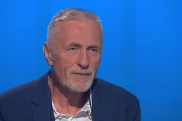 Úsporná opatření navržená vládou jsou měkká. Sáhl bych po šokové terapii, říká Topolánek