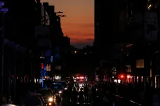 Manhattan se propadl do tmy. Bez elektřiny se v noci na neděli ocitly statisíce lidí