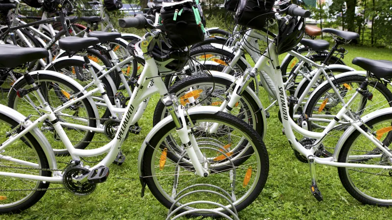 Půjčovna kol na filmovém festivalu v Karlových Varech