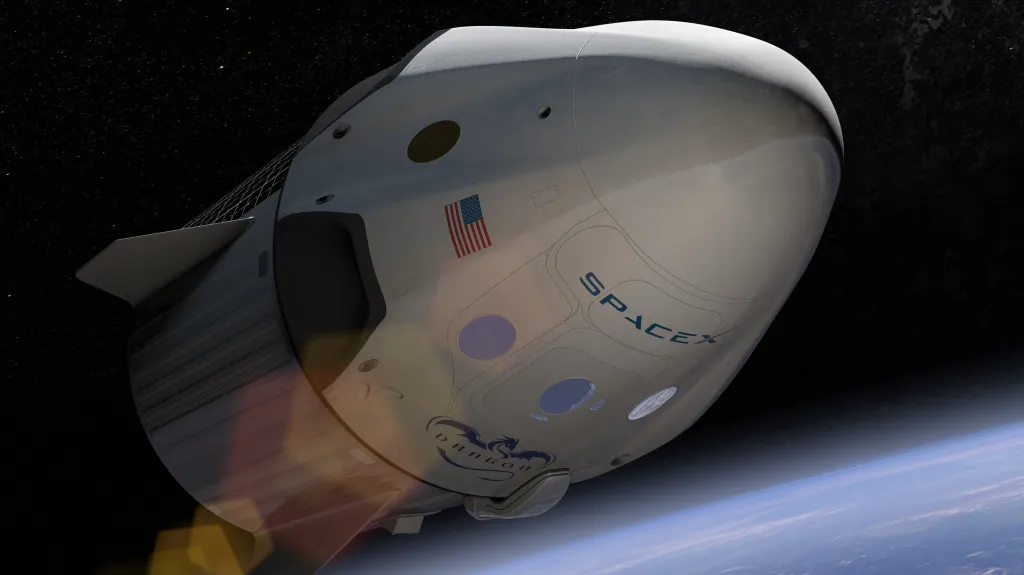 Soukromá kosmická loď Dragon společnosti Space-X