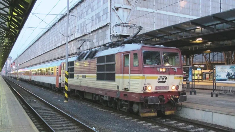 EC 178 Johannes Brahms (Praha hl. n. – Berlin Gasundbrunnen) ve své výchozí stanici