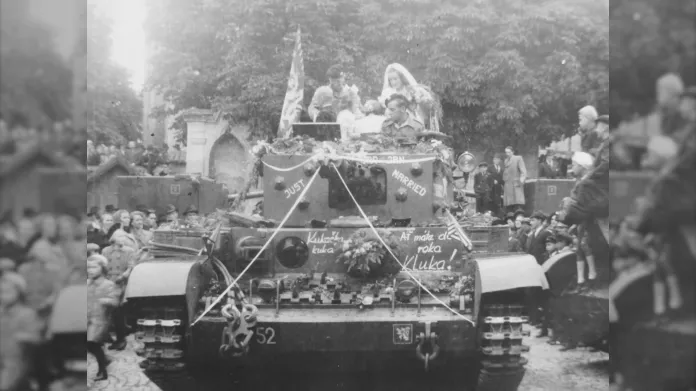 „Tanková“ svatba Jana a Milady Kuttelwascherových