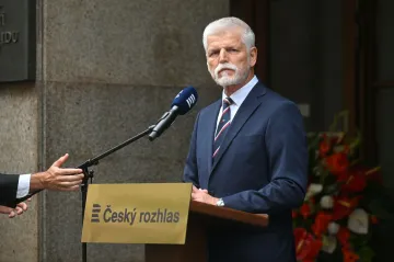 Pavel na pietě k výročí sovětské okupace varoval před zkreslováním historie