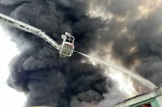 Požár haly ve Frenštátě pod Radhoštěm způsobil škodu za osmdesát milionů