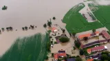 Vltavou zatopená obec Křivousy na Mělnicku